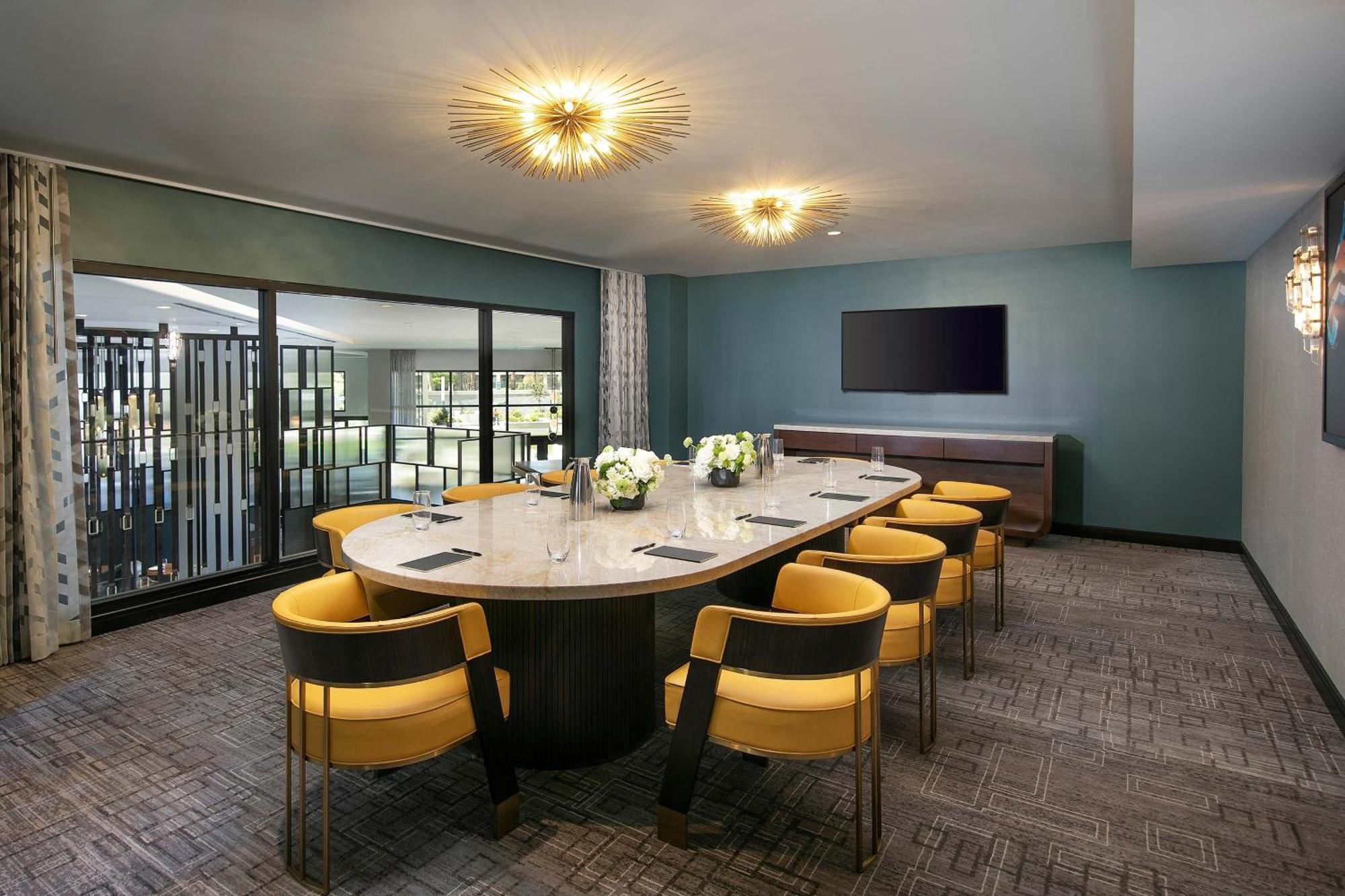 Le Meridien Pasadena Аркадия Екстериор снимка